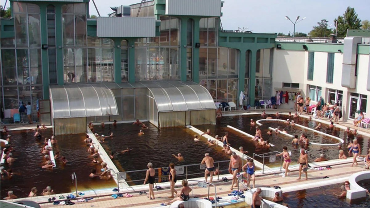 About the Thermal Water of Hajduszoboszlo 1 the thermal water of hajduszoboszlo